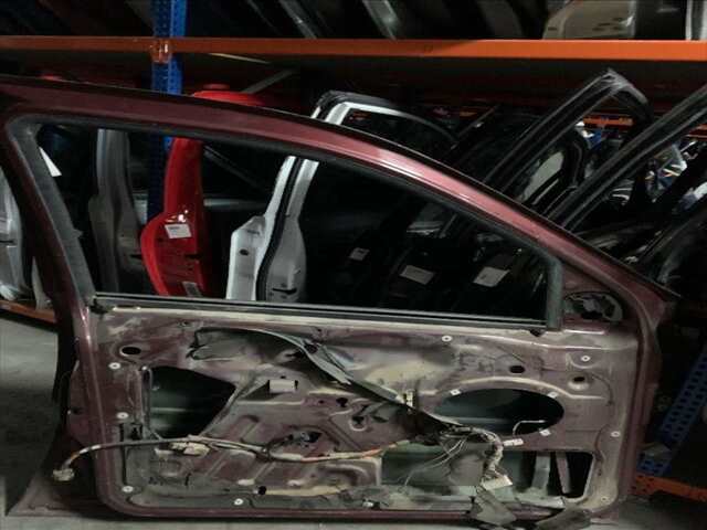 Foto 2ª: Puerta Delantera Izquierda Jeep Grand Cherokee 3.1 TD 140CV (2000)