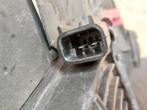 Foto 2ª: Radiador Motor Maserati Quattroporte BASICO 4 V8 CAT 400CV (2004)