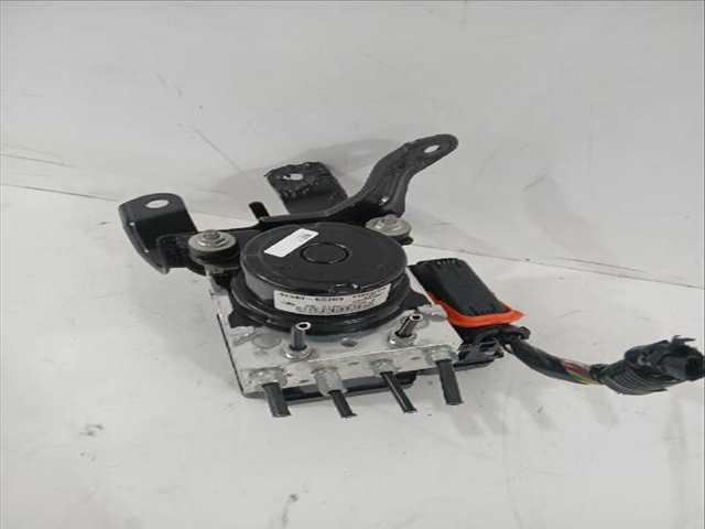 Foto 2ª: Abs Toyota Yaris ACTIVE 112CV [2NRFKE] (2017)