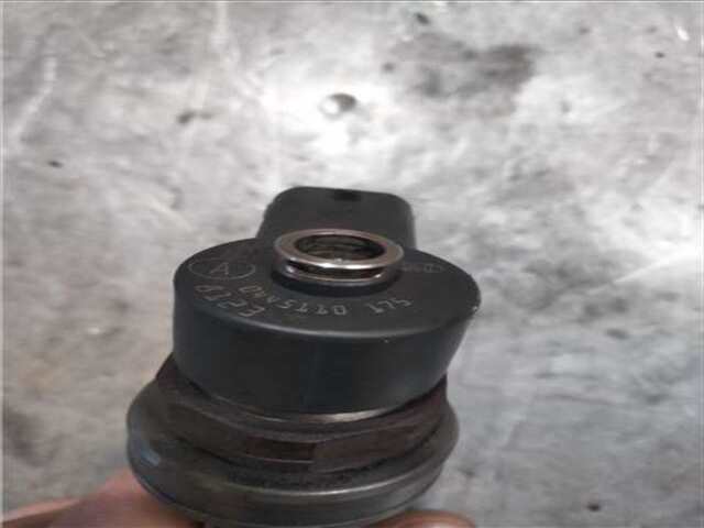 Foto 2ª: Inyectores Opel Astra 1.7 COSMO [1.7 LTR. - 74 KW 16V CDTI] [Z17DTH]