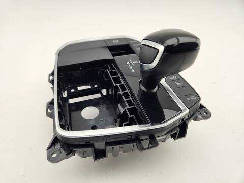 Foto 3ª: Palanca de Cambio Bmw Serie 3 315 330D XDRIVE SPORT LINE 4P) BERLINA 265CV [B57D30A] (2022)