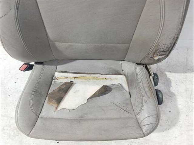 Foto 2ª: Asiento Delantero Izquierdo Bmw Serie 1 114 120 D 177CV [N47 D20 A N47 D20 C] (2003)