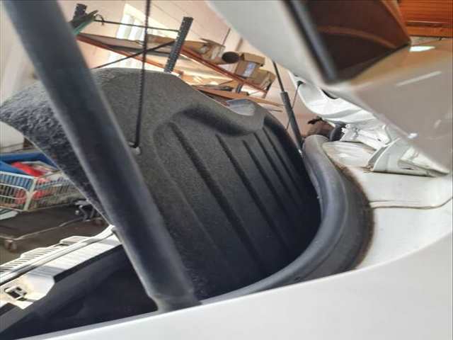 Foto 2ª: Bandeja Trasera Seat Ibiza ERENCE 95CV 70KW [DGTD] (2018)