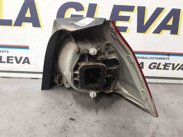 Foto 2ª: Piloto Trasero Izquierdo Volkswagen Golf 1.6 16V 102CV 0CV [BSE] (2007)