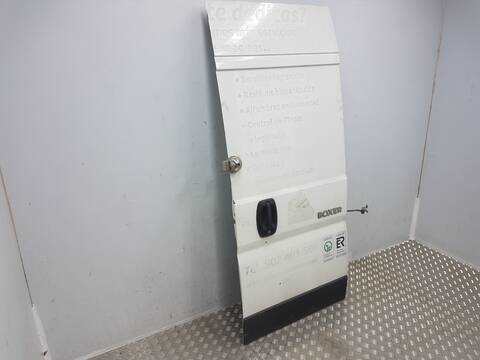 Foto 2ª: Puerta Trasera Derecha Peugeot Boxer 335 L1H2 PRO BLUEHDI 140 STARTSTOP (1994)