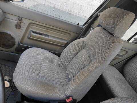 Asiento Delantero Derecho Renault 5 1.4 G 110CV 81KW B/C40) C1J