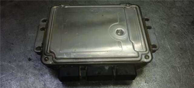 Foto 2ª: Centralita Motor ECU Renault Megane 1.9 CONFORT AUTHENTIQUE [1.9 LTR. - 88 KW DCI DIESEL] II CLASSIC BERLINA (2003-_) [F9QB800]