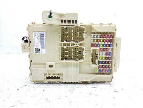 Caja Reles Fusibles Kia Xceed DRIVE 136CV 100KW