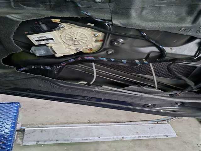 Elevalunas Eléctrico Delantero Derecho Bmw X3 2.0D 150CV 110KW