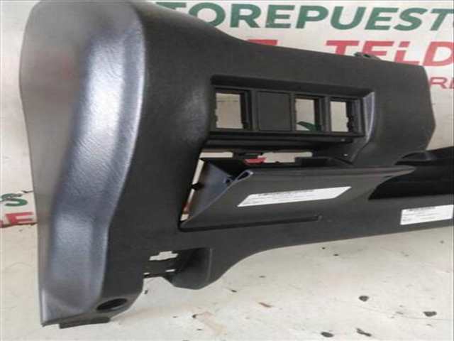 Guantera Toyota Rav4 1800