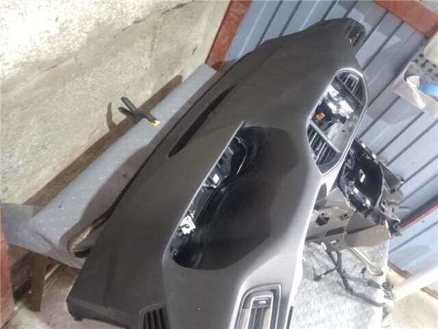 Foto 3ª: Salpicadero Peugeot 308 1.6 STYLE [1.6 LTR. - 88 KW BLUE-HDI FAP] [BH01]