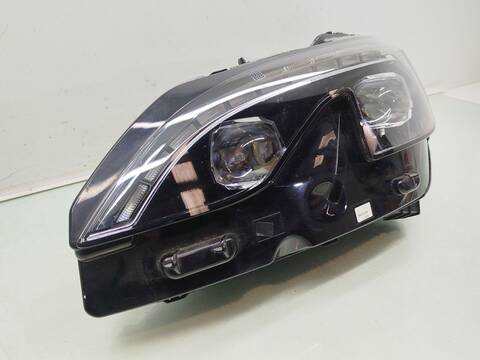 Foto 2ª: Faro Izquierdo Peugeot 3008 2.0 BLUEHDI 180 181CV 133KW [AHW (DW10FC)] (2017)