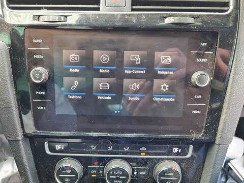 Foto 2ª: Pantalla Multifuncion Volkswagen Golf SPORT R-LINE 150CV 110KW [DPCA] (2020)