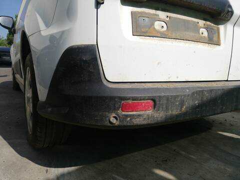 Foto 2ª: Paragolpes Trasero Ford Tourneo XVGA (2020)