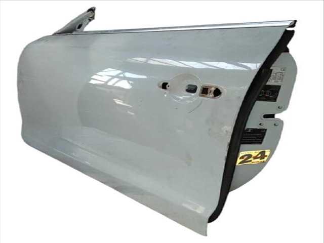 Foto 3ª: Puerta Delantera Izquierda Renault Laguna 2.0 DCI DT01 DT08 DT09 DT0K DT12 DT1C DT1D DT1M ... 150CV (2008)