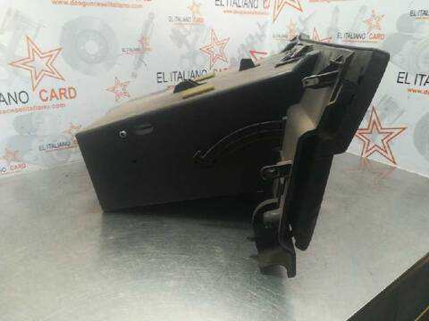 Foto 4ª: Guantera Nissan Qashqai TEKNA 150CV 110KW [M9R832] (2008)