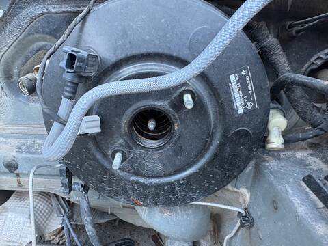 Foto 2ª: Servofreno Dacia Duster H5F404 (2017)