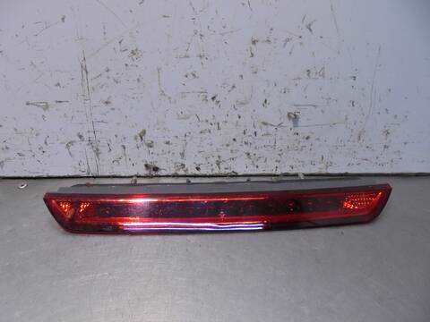 Luz Central de Freno Peugeot 3008 ACTIVE 131CV 96KW