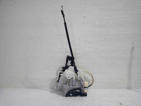 Foto 2ª: Cerradura Puerta Delantera Izquierda Volkswagen Passat ADVANCE BLUEMOTION 105CV [CAYC] (2010)