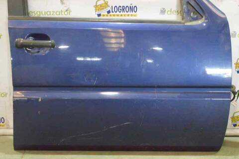 Foto 3ª: Puerta Delantera Derecha Nissan Terrano 2.7 TD 101CV [TD27T] (1993)