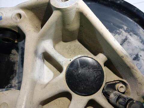 Foto 2ª: Mangueta Trasera Izquierda Volkswagen Passat 2.0 TDI 140CV [BKP] (2005)