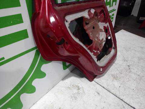 Foto 2ª: Puerta Trasera Izquierda Citroen C3 1.4 HDI SX 68CV [8HXDV4TD] (1995)