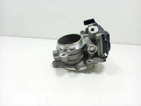 Foto 2ª: Caja Mariposa Volkswagen Passat CRLB BERLINA (2015)