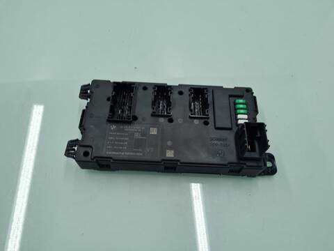 Foto 2ª: Caja Reles Fusibles Bmw Serie 3 315 318D SPORT LINE 150CV 110KW [B47D20A] (2015)