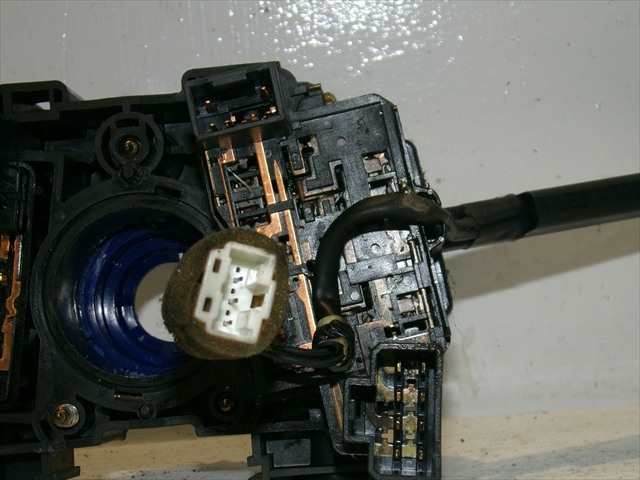 Foto 3ª: Mando Multifuncion Nissan Almera 2.0 D SEDAN,1998-2000 [CD20] (1999)