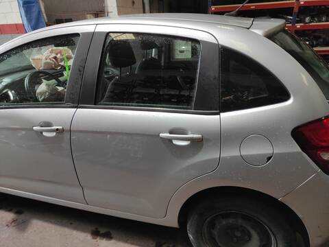 Puerta Trasera Izquierda Citroen C3 8HZ
