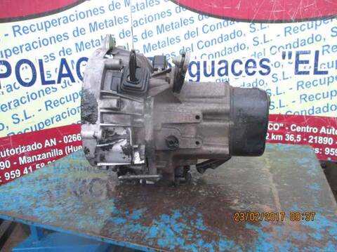 Foto 3ª: Caja Cambios Renault Megane 1.9 D AUTHENTIQUE BERLINA 64CV 47KW I FASE 2 BERLINA BA0) [F8Q N6] (2000)
