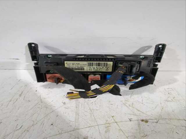 Foto 3ª: Mando Climatizador Peugeot 407 2.0 HDI 135 6DRHRH 6DRHRE 6DRHRG 6DRHRJ) 136CV 100KW [RHR (DW10BTED4)] (2005)