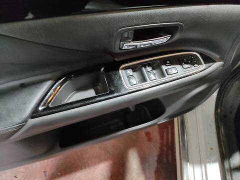 Botonera Elevalunas Mitsubishi Outlander 4B11