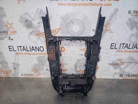 Foto 4ª: Freno de Mano Audi A5 2.0 TFSI QUATTRO 155KW) COUPE 211CV [CDN] (2011)