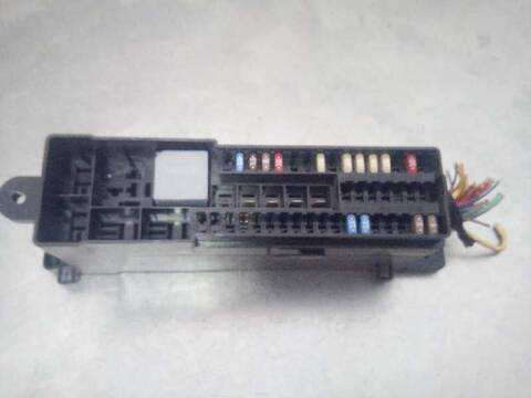 Foto 3ª: Caja Reles Fusibles Ford Focus TITANIUM 125CV 92KW [M1DA] (2012)