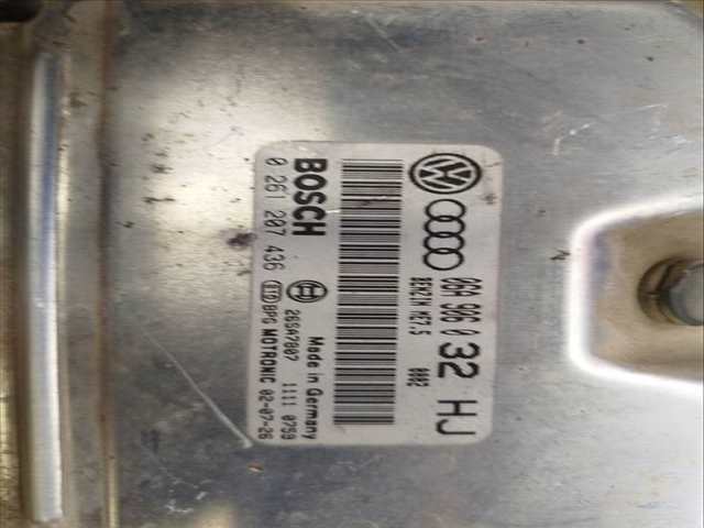Centralita Motor ECU Volkswagen Golf BERLINA