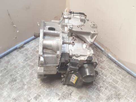 Foto 2ª: Caja Cambios Seat Leon 1.5 ETSI 150CV 110KW [DFYA] (2024)