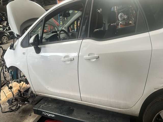 Puerta Delantera Izquierda Opel Meriva 1.6 CTDI