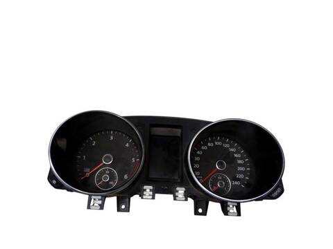Cuadro de Instrumentos Volkswagen Golf 2.0 TDI 110CV