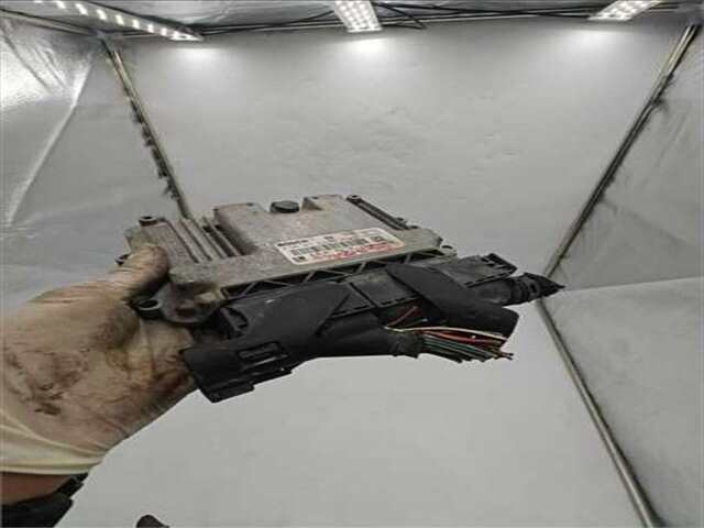 Foto 3ª: Centralita Motor ECU Opel Astra 1.7 ENJOY [1.7 LTR. - 74 KW 16V CDTI] [Z 17 DTH / LPZ]