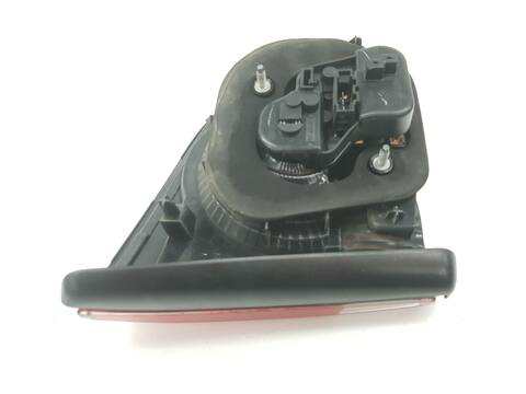 Foto 2ª: Piloto Trasero Derecho Volkswagen Golf 1.6 TDI DPF 105CV [CAYC] (2008)