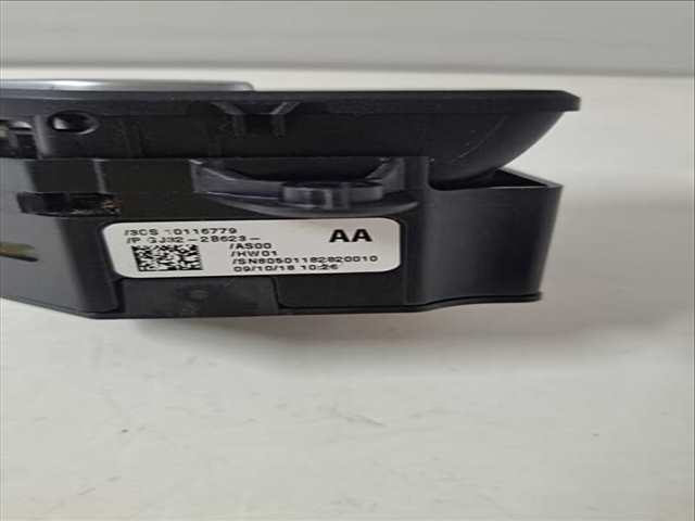 Foto 3ª: Freno de Mano Land Rover Range 204DTD (2018)