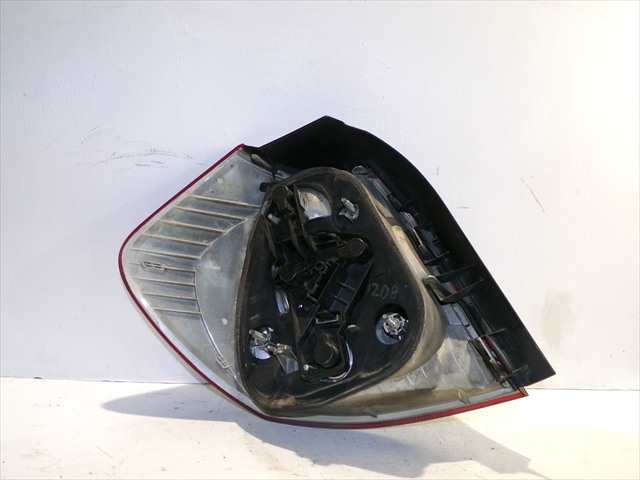 Foto 2ª: Piloto Trasero Derecho Bmw Serie 1 118 2.0 D E87, 2004-2013 [204DA] (2005)