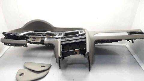 Salpicadero Audi A6 2.7 V6 24V TDI BERLINA 180CV 132KW