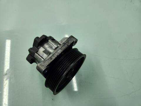 Foto 3ª: Bomba de Direccion Mercedes Sprinter 310/313/316 CDI 906.135) 129CV 95KW [651955] (2011)