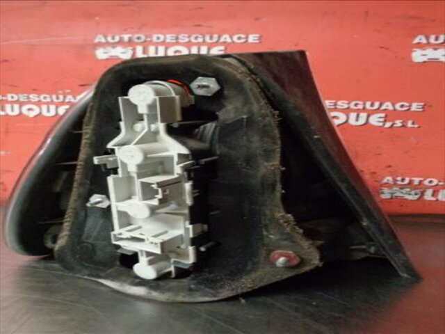 Foto 3ª: Piloto Trasero Derecho Bmw Serie 3 315 316TI (116CV) [N42B18]