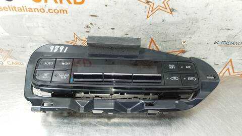 Foto 4ª: Mando Climatizador Toyota Auris HYBRID ACTIVE BUSINESS PLUS 136CV 100KW [2ZR] (2017)