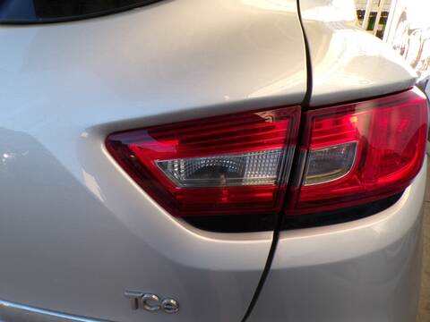 Piloto Portón Derecho Renault Clio H4B4