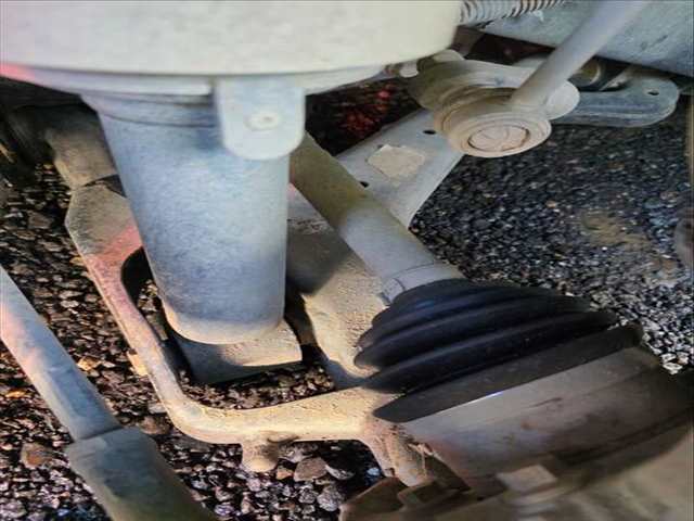 Brazo Suspension Delantero Izquierdo Land Rover Discovery TDV6 S 211CV 155KW