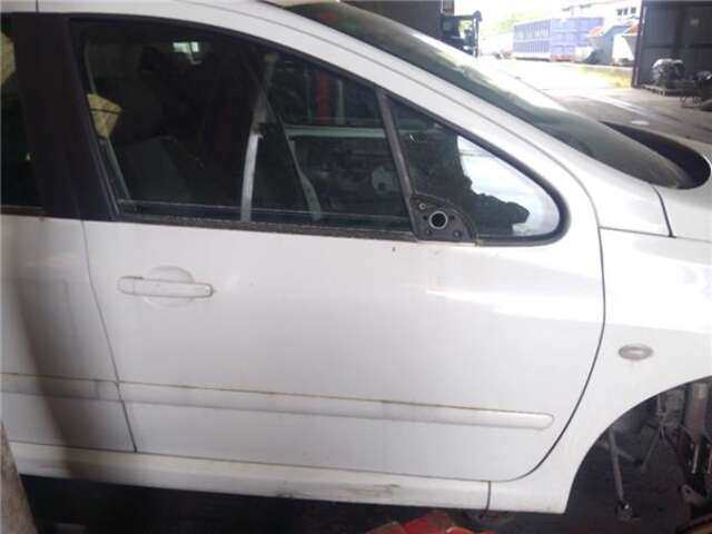 Puerta Delantera Derecha Peugeot 307 1.6 HDI 110